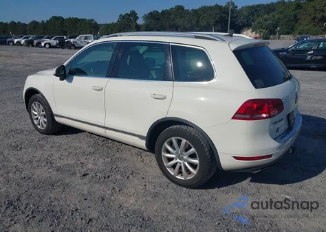 2011 Volkswagen Touareg Vr6 Sport из США, поврежденный, VIN WVGFF9BPXBD005639